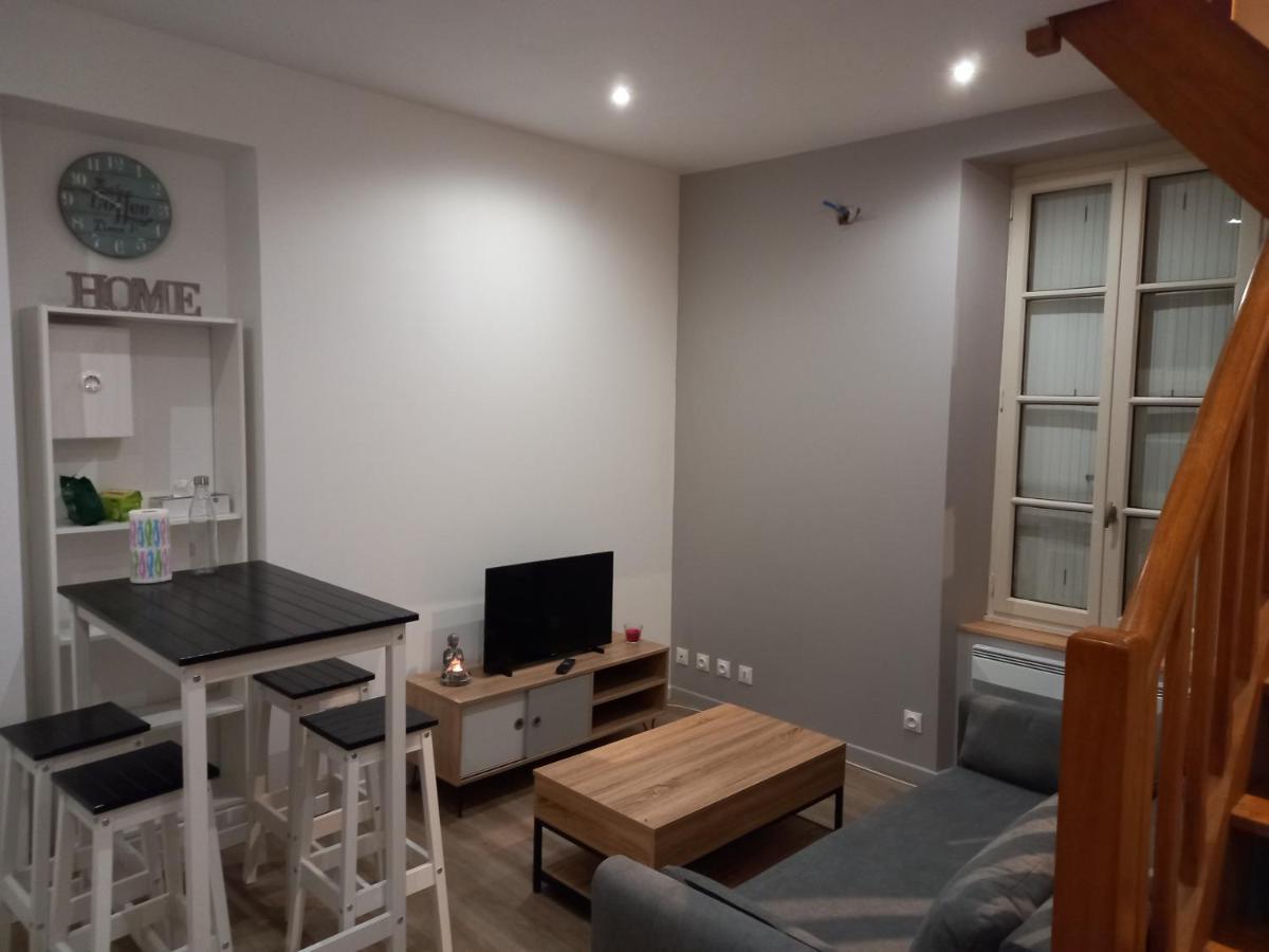 Insolite Duplex Corps-Nuds Exteriér fotografie